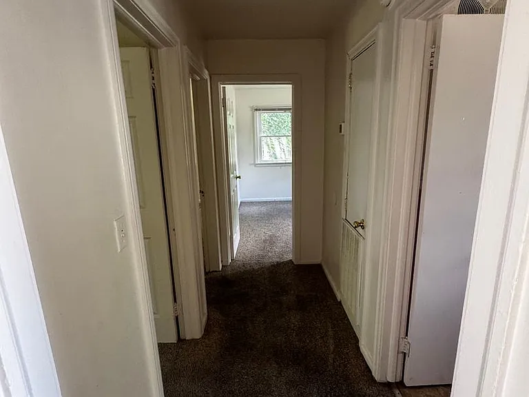 1001 Wilmouth St — Photo 13