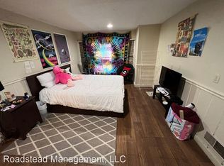 121 Smith St APT 1, Charleston, SC 29403
