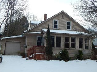 15 Delaware Ave, Sidney, NY 13838