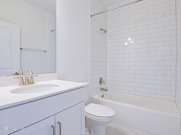 4th image of 3161 GADWALL Road