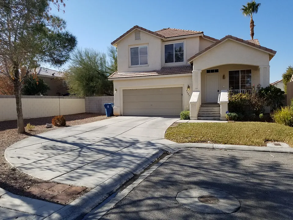 9603 Malvasia Ct