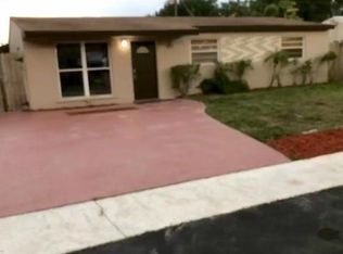 831 N 70th Ter, Hollywood, FL 33024