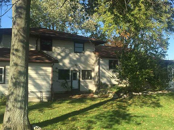 5th image of 404 Morton Ln