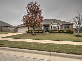 5518 Ashbrook Dr, Bartlesville, OK 74006