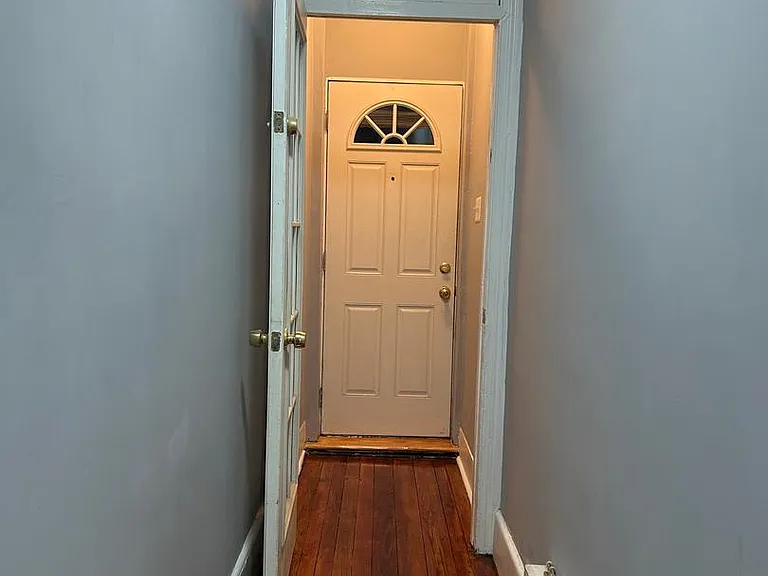 4111 Paul St — Photo 2