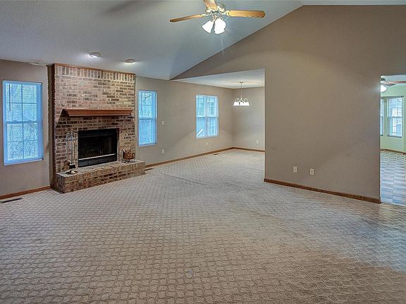 5th image of 43 Morningside Dr