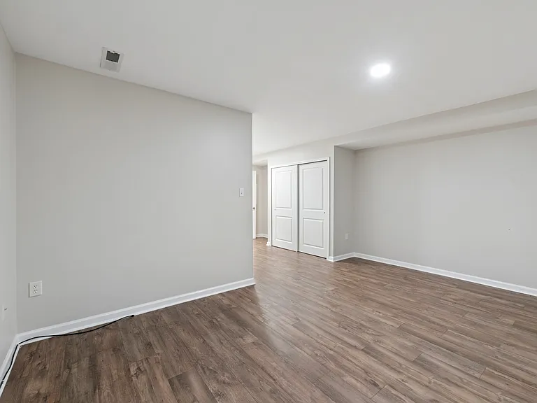 7 Silverwood Cir #3 — Photo 26