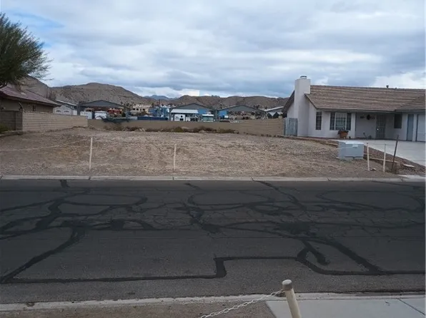 2920 Country Club Dr, Bullhead City, AZ 86442