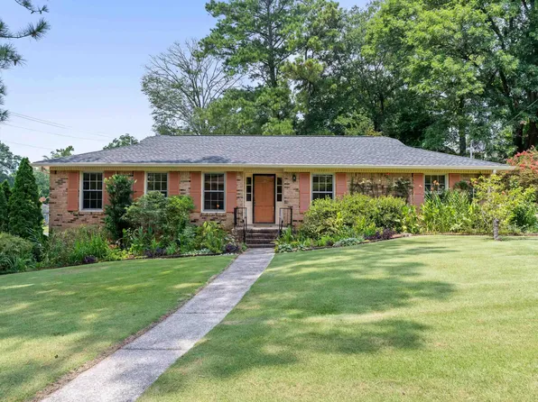 2509 Woodmeadow Pl, Birmingham, AL 35216