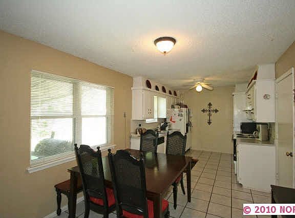 3rd image of 1324 S 123rd Ave E