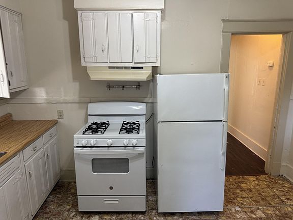 4th image of 690 Landis St