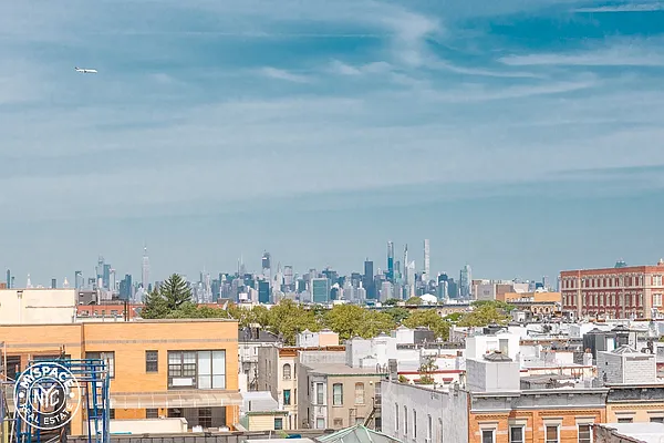 Rented by MySpaceNYC | media 14