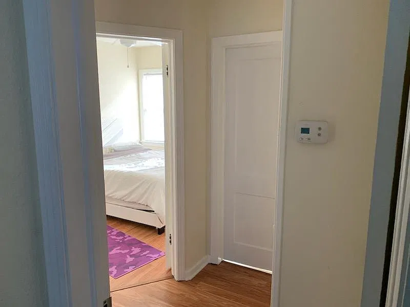 2 bed, 1000 sqft, $1,800 — Photo 2