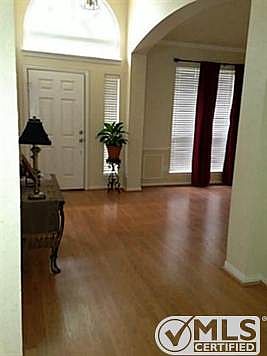 3rd image of 3601 Heatherbrook Dr