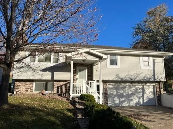 3301 N 36th Ter, Saint Joseph, MO 64506