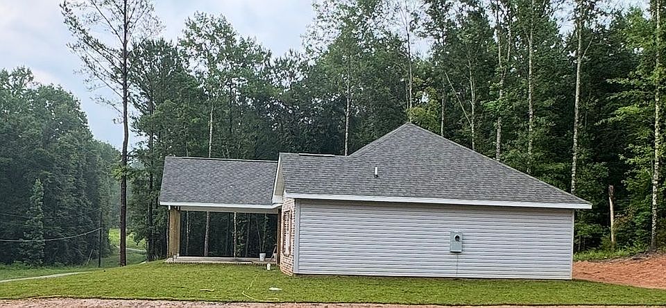2nd image of 11 Branden Ln