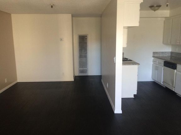 3rd image of 13640 Chadron Ave APT 13