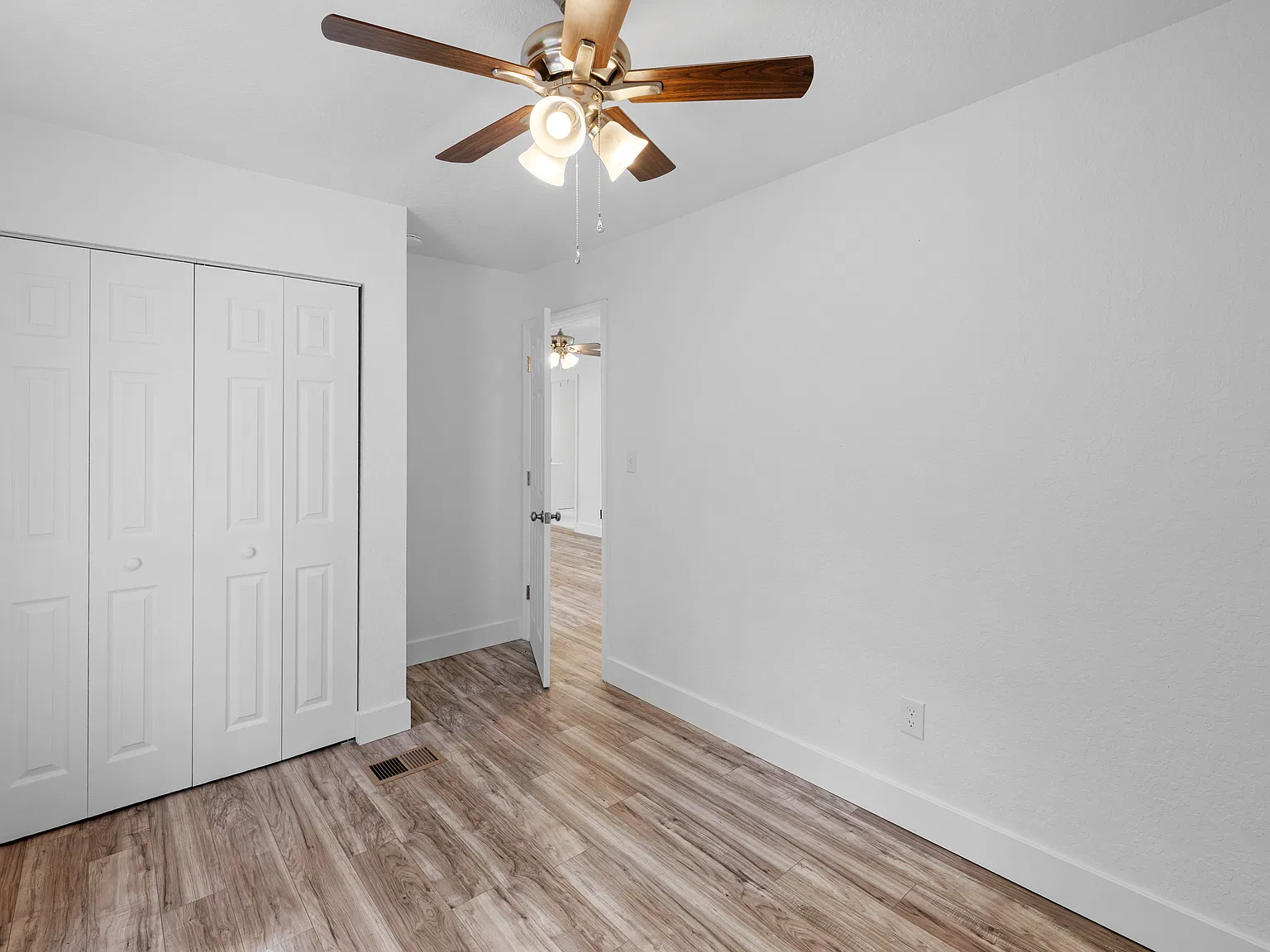 2 bed, 795 sqft, $1,450 — Photo 4