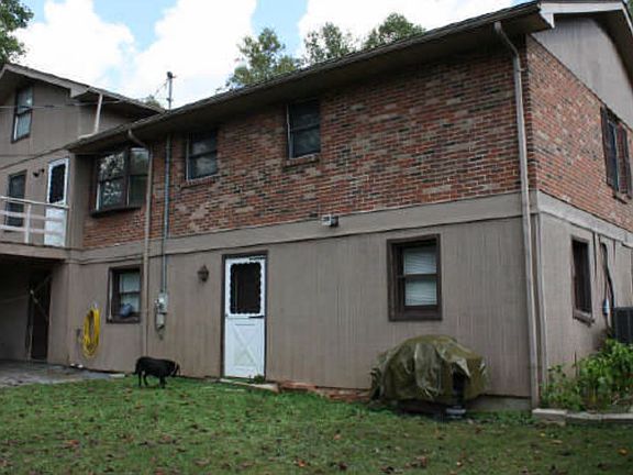 4th image of 131 Pine Hill Dr