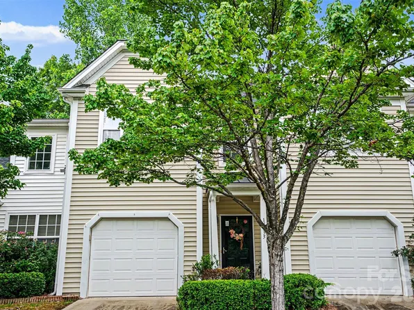 14735 Lions Paw St, Charlotte, NC 28273