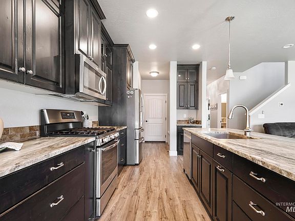 5th image of 1153 Terra Ave