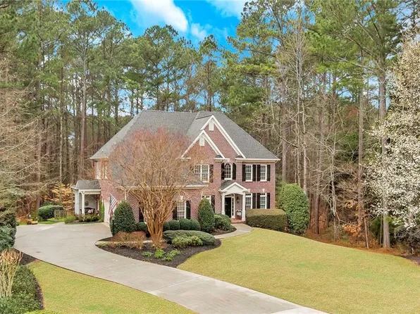 15330 White Columns Dr, Milton, GA 30004