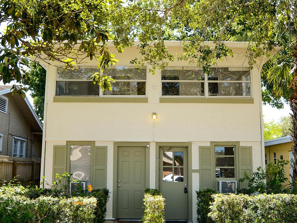 1st image of 1923 15th Ave