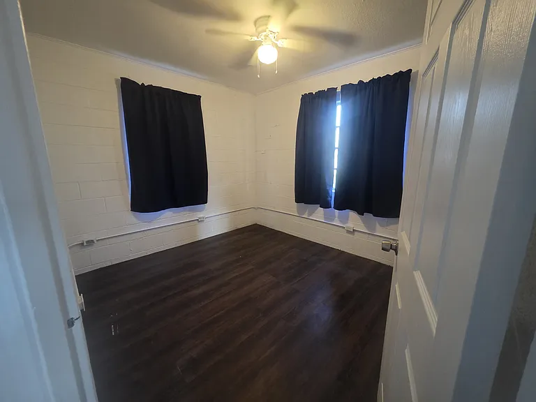 1910 Yuma Ave #1 — Photo 5