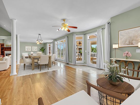 5th image of 2805 Leonard Creek Ln