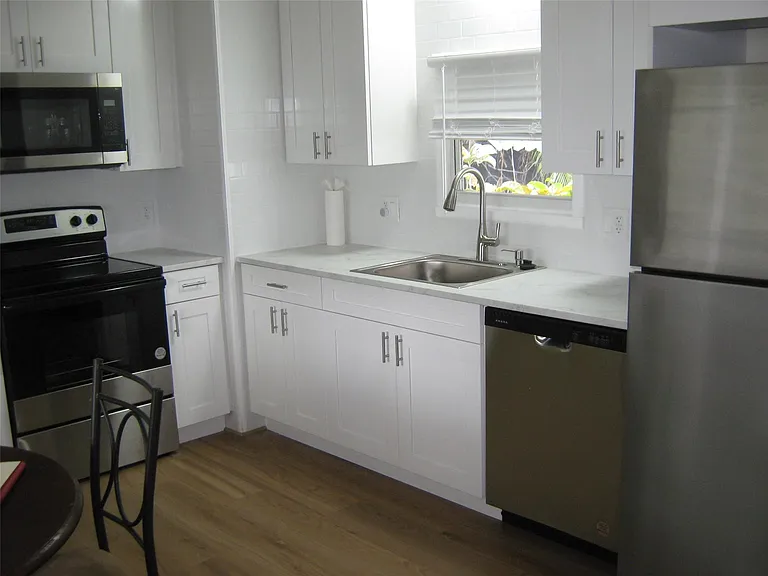 11992 Coral Pl — Photo 3