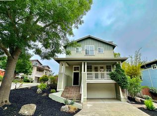 17405 Midsummer Ln, Castro Valley, CA 94546