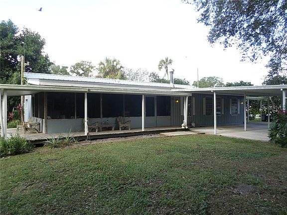 2nd image of 3118 SE 21st Ct