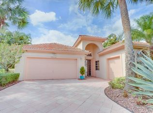 10710 Greenbriar Villa Dr, Lake Worth, FL 33449