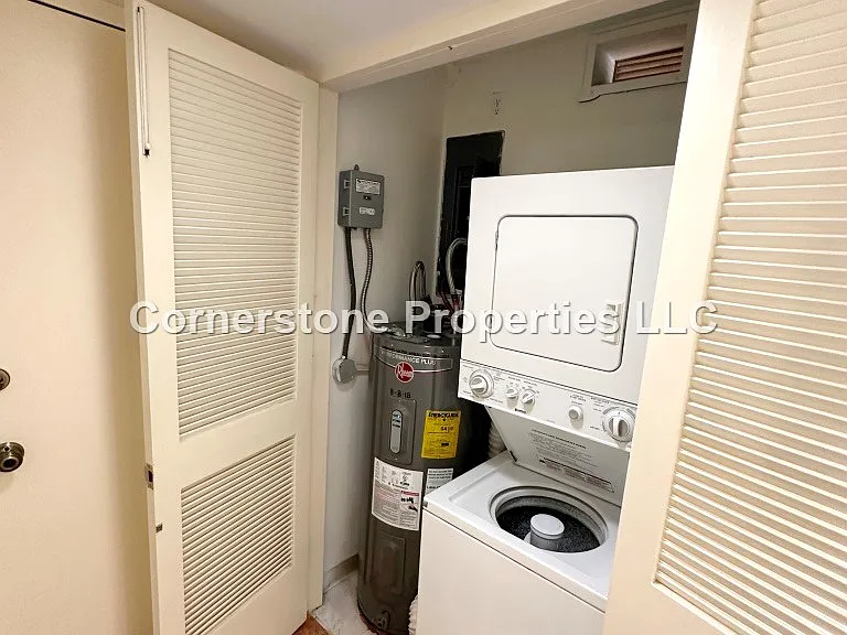 1621 Dole St #903 — Photo 8