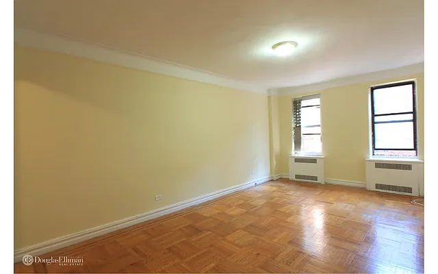 Rented by Douglas Elliman | media 4