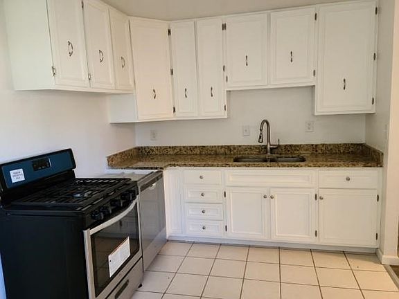 5th image of 3818 W Verner Dr