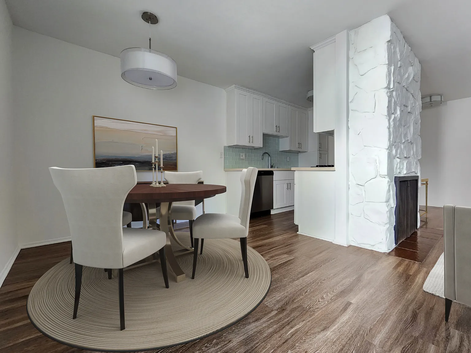 1310 Wellesley Ave — Photo 2
