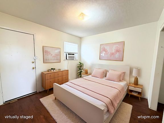 6702 NE 12th Ave Unit 1 - 1st Bedroom Staged