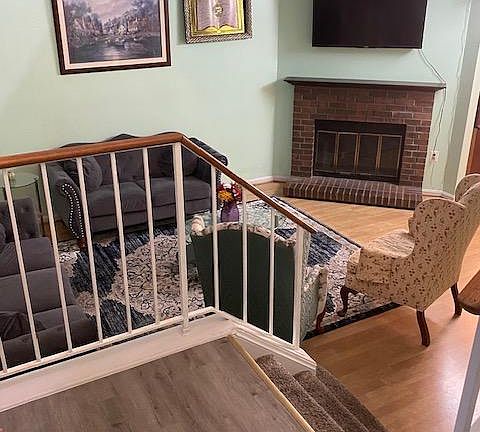 3rd image of 7383 Emerald Dr