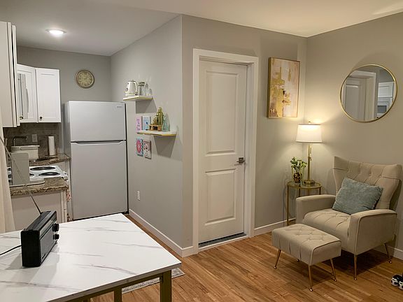 4th image of 2556 Germantown Ave Floor 1