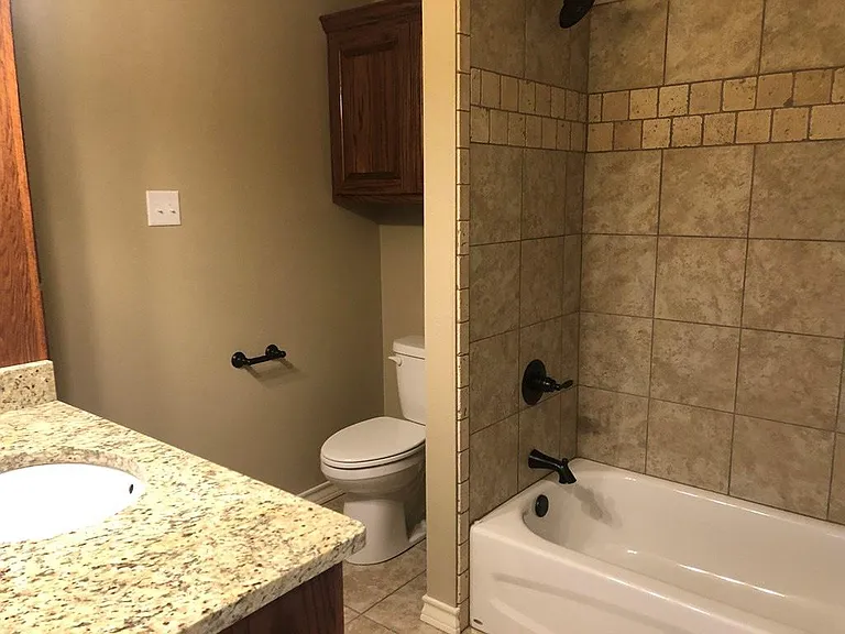 4145 Kensington Crk — Photo 7