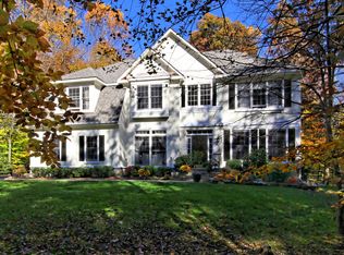10306 Regency Station Dr, Fairfax Station, VA 22039