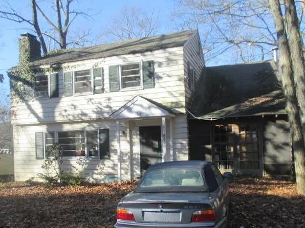 148 Salem Rd, Pound Ridge, NY 10576