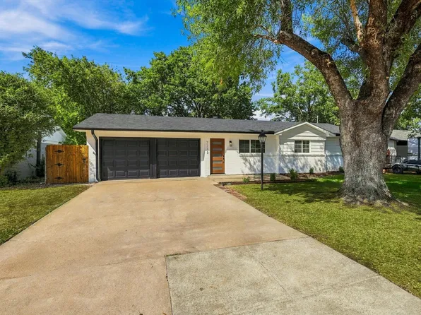 7713 Noreast Dr, North Richland Hills, TX 76180