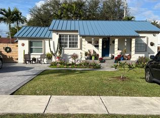 6381 SW 39th St, Miami, FL 33155