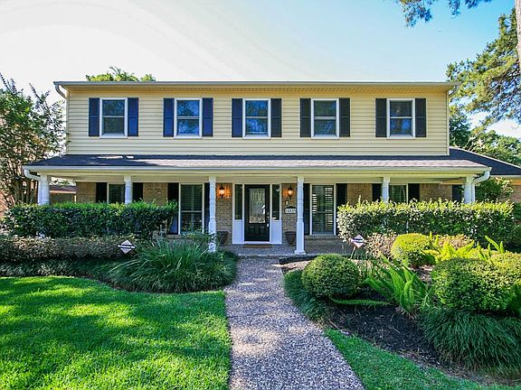 2nd image of 14619 River Forest Dr