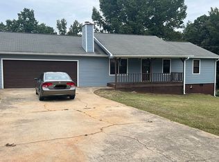 1002 Quail Dr, Stockbridge, GA 30281