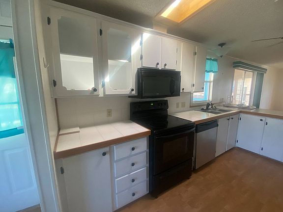 5th image of 1826 SE Plumbob Way #399