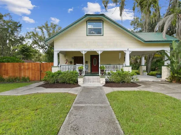 807 N Johnson St, Plant City, FL 33563