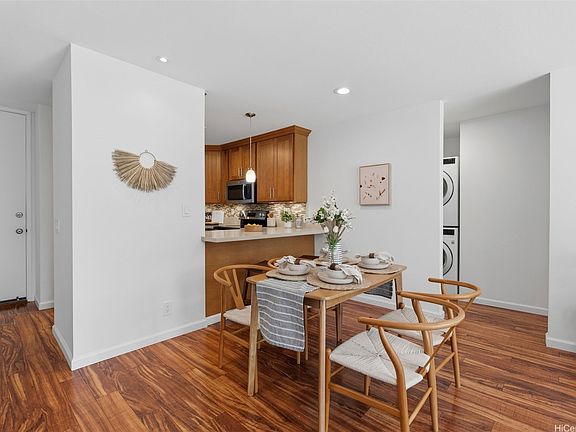 5th image of 1015 Aoloa Pl APT 217